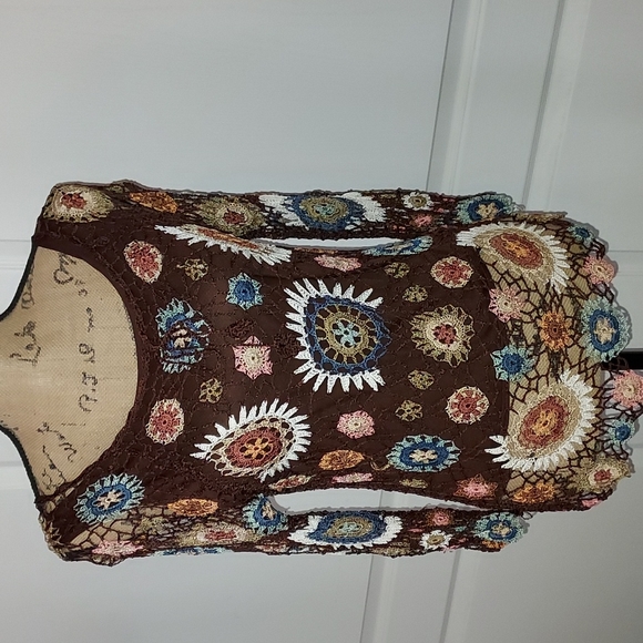 Joseph A Tops - Joseph A. VTG crochet blouse
